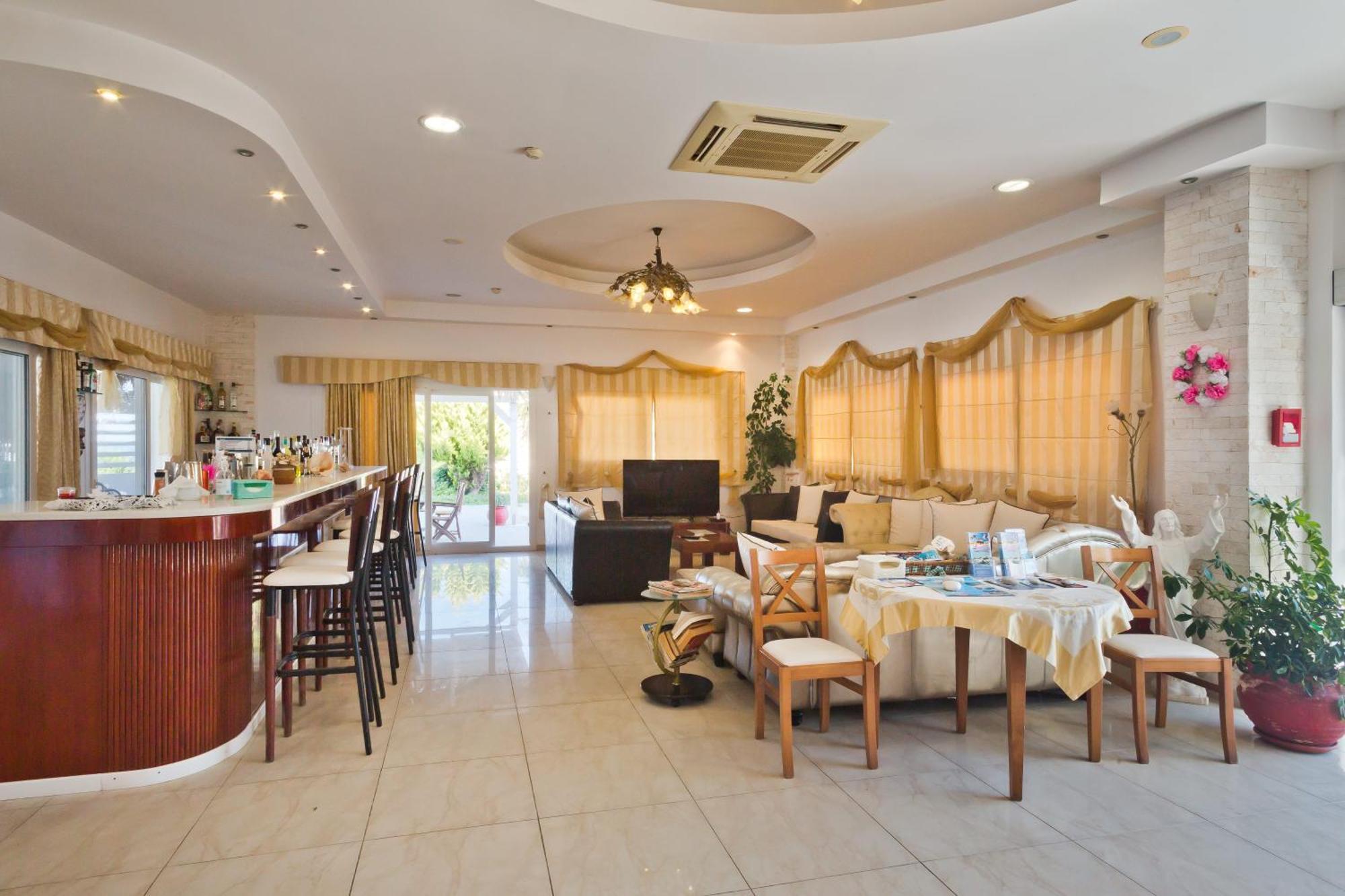 Royal Beach Hotel Arkasa Exterior photo